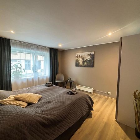 3 Rooms Apartment In Center Олесунн Екстер'єр фото