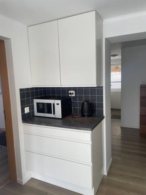 3 Rooms Apartment In Center Олесунн Екстер'єр фото