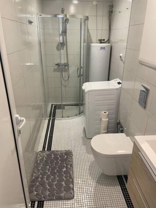 3 Rooms Apartment In Center Олесунн Екстер'єр фото