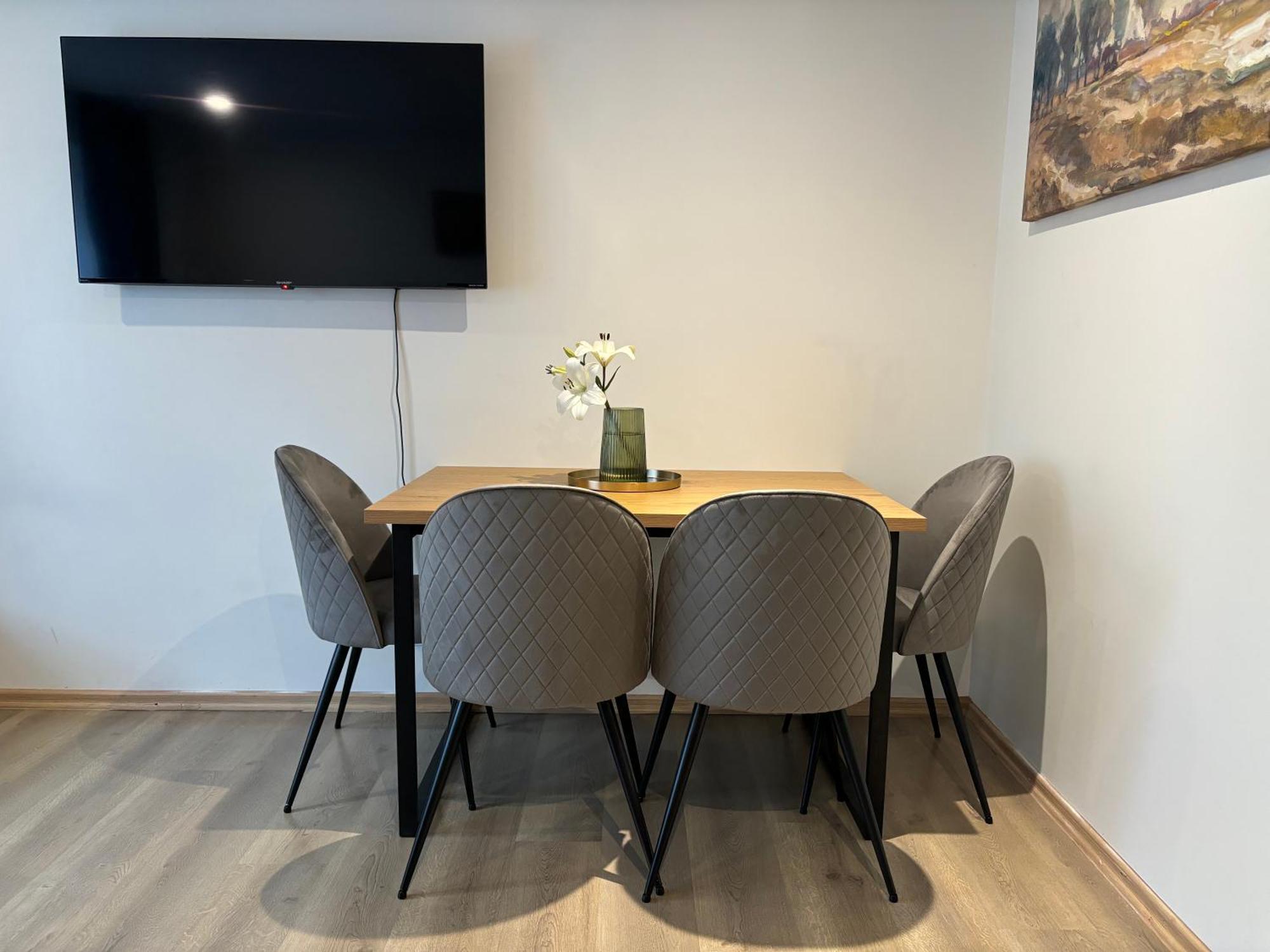 3 Rooms Apartment In Center Олесунн Екстер'єр фото