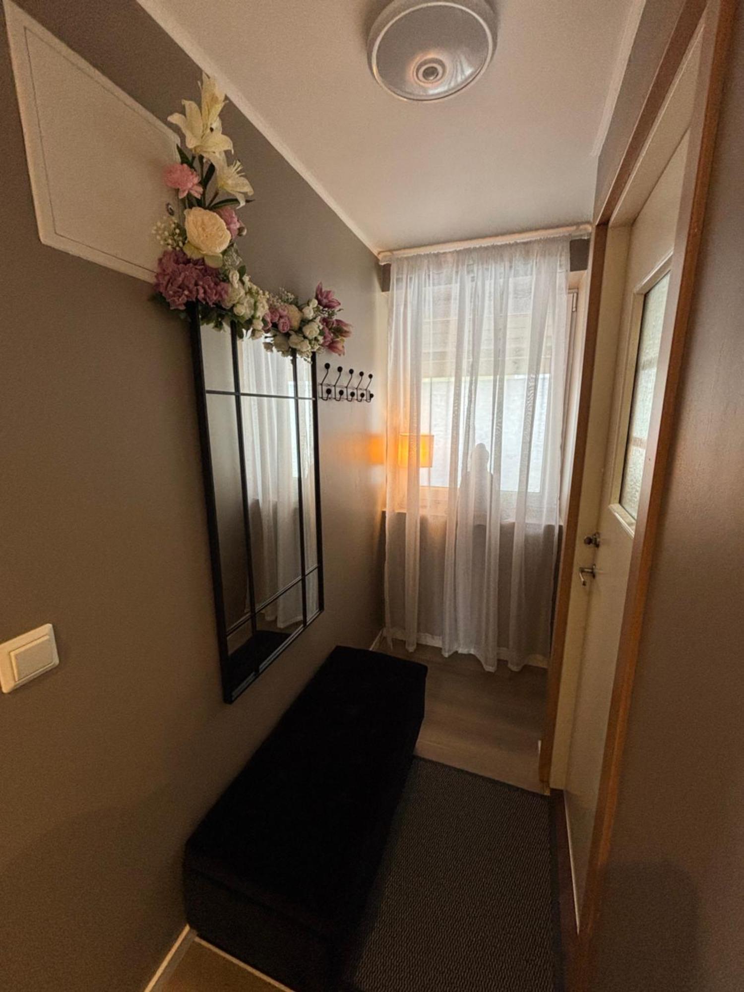 3 Rooms Apartment In Center Олесунн Екстер'єр фото