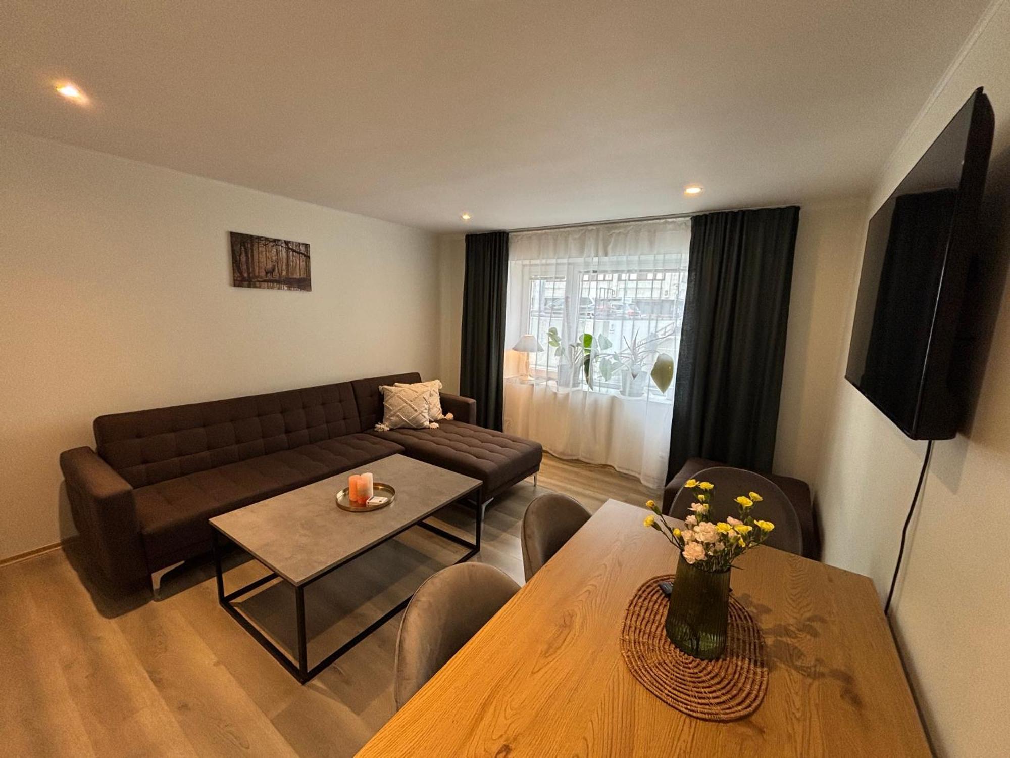 3 Rooms Apartment In Center Олесунн Екстер'єр фото